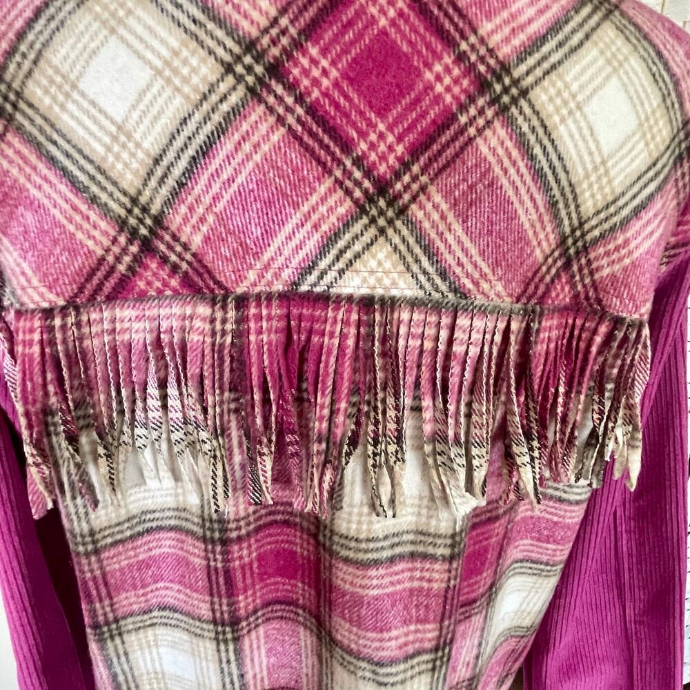 Umgee Bright Pink & White Plaid Corduroy Shacket Size L Fringed Boho Festival - Picture 3 of 11